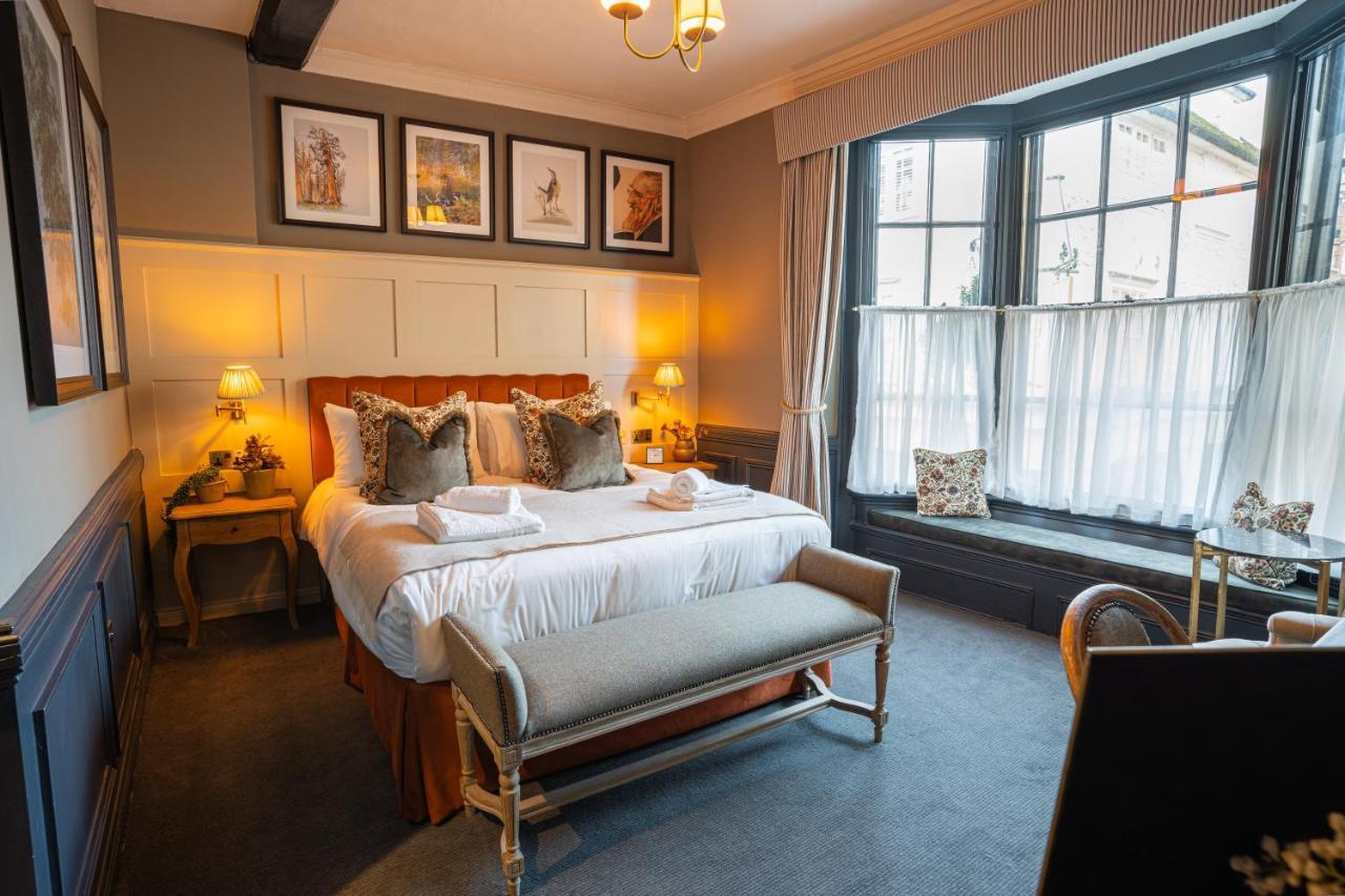 Salisbury Arms Hotel Hertford Exterior foto
